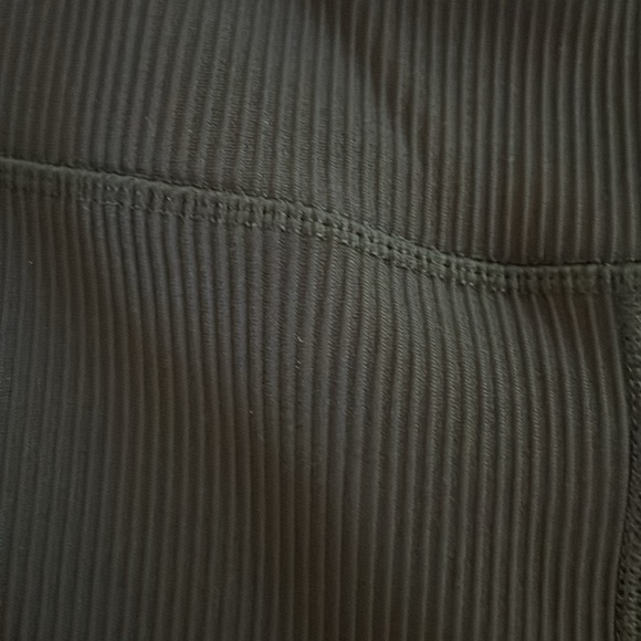 GUC Athleta Black Ribbed Elation Tight Size Small - Picture 2 of 5